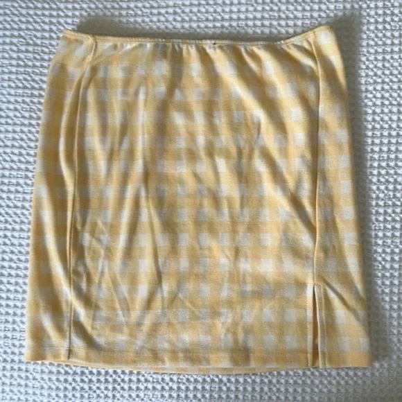 Rue 21 Mini Skirt - Picture 2 of 8